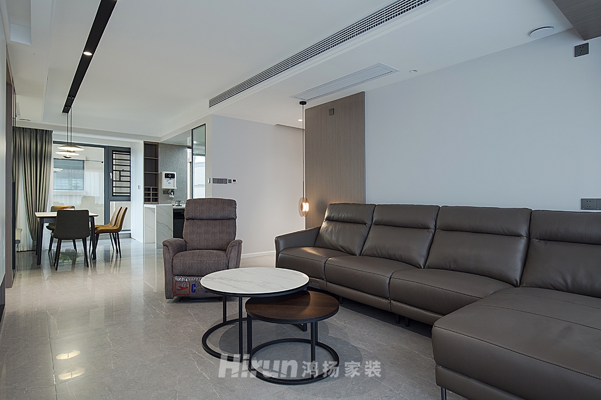 江灣壹號(hào)130㎡雅致現(xiàn)代四居室 裝修案例實(shí)景圖-6