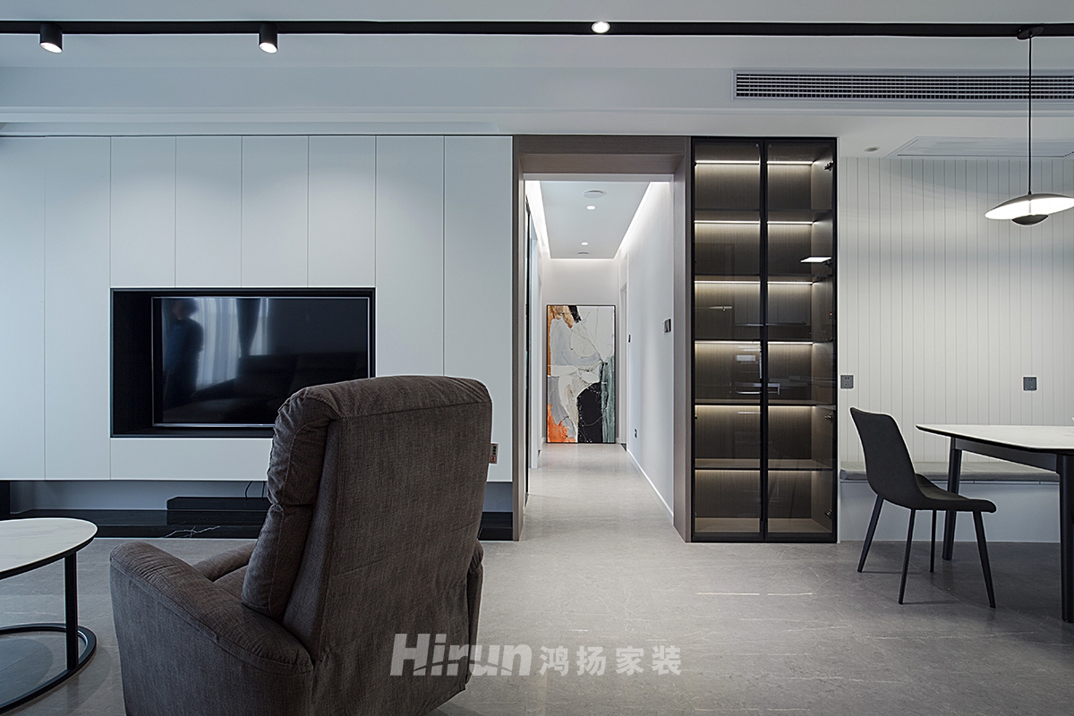 江灣壹號(hào)130㎡雅致現(xiàn)代四居室 裝修案例實(shí)景圖-16