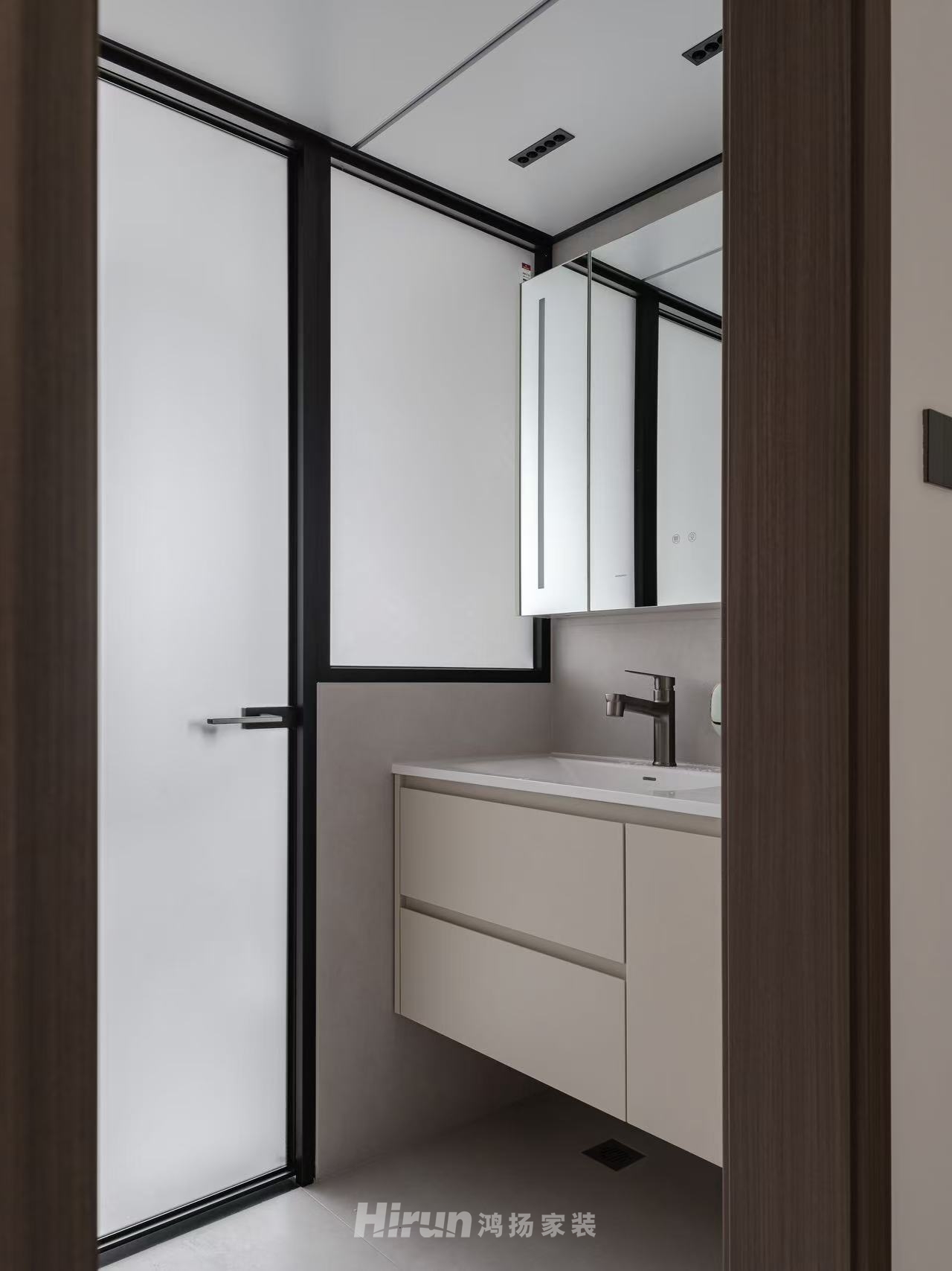 蓉國新賦170㎡雅致現(xiàn)代四居室 裝修案例實(shí)景圖-6