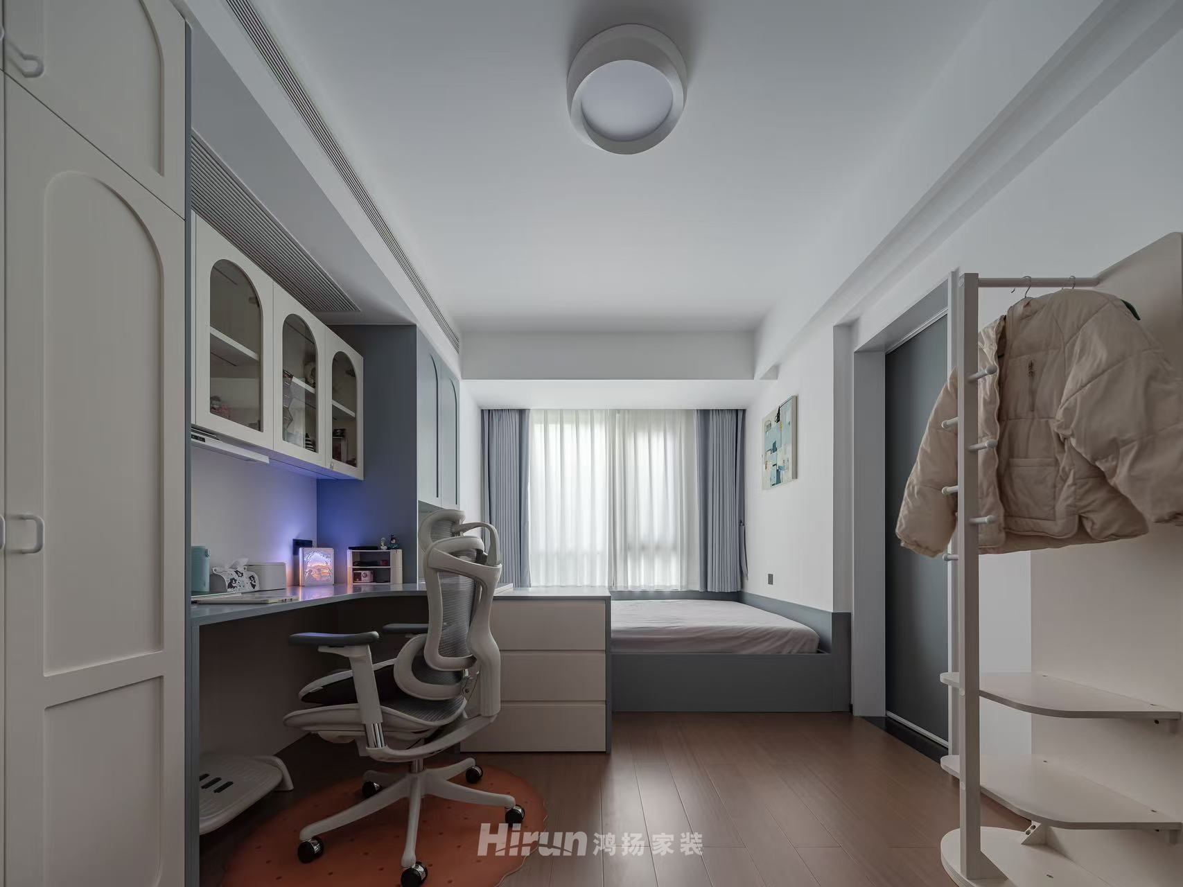 蓉國新賦170㎡雅致現(xiàn)代四居室 裝修案例實(shí)景圖-9