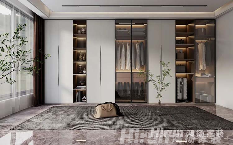 太好了！我堆得跟倉庫一樣的臥室終于有救了！