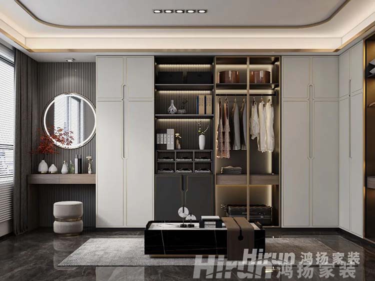 太好了！我堆得跟倉庫一樣的臥室終于有救了！