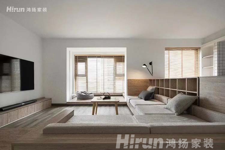 太好了！我堆得跟倉庫一樣的臥室終于有救了！