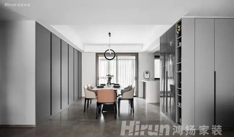 鴻揚家裝柜子怎么樣？超高定制柜門，滿足你的所有收納需求