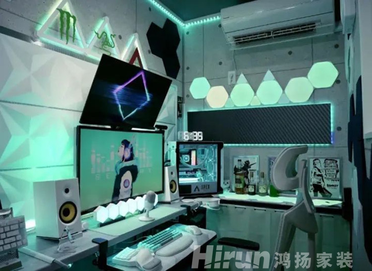 喂！來我家超厲害的電競房一起開黑嗎？！