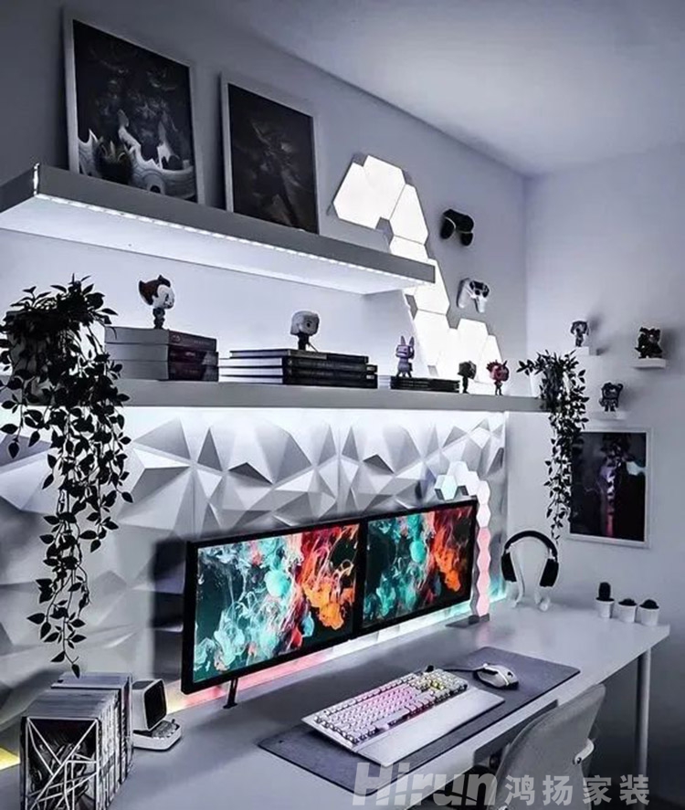 喂！來我家超厲害的電競房一起開黑嗎？！