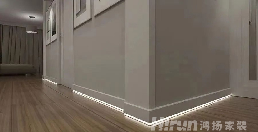 救命！一個踢腳線都能搞成這樣，我是真的沒想到啊！