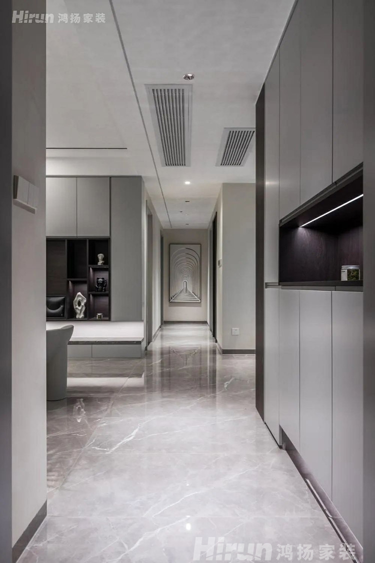 130㎡雅致灰調(diào)裝修，專屬定制+收納翻倍，是品質(zhì)兼具實(shí)用的精致家！